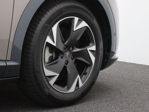 CUPRA Tavascan Business 82 kWh 286PK Trekhaak, Warmtepomp, Matrix-LED, Keyless, Achteruitrijcamera, Alarm, Virtu... ActivLease financial lease