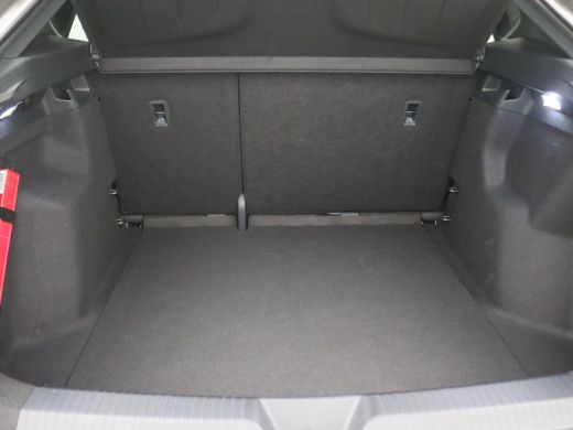 CUPRA Tavascan Business 82 kWh 286PK Trekhaak, Warmtepomp, Matrix-LED, Keyless, Achteruitrijcamera, Alarm, Virtu... ActivLease financial lease