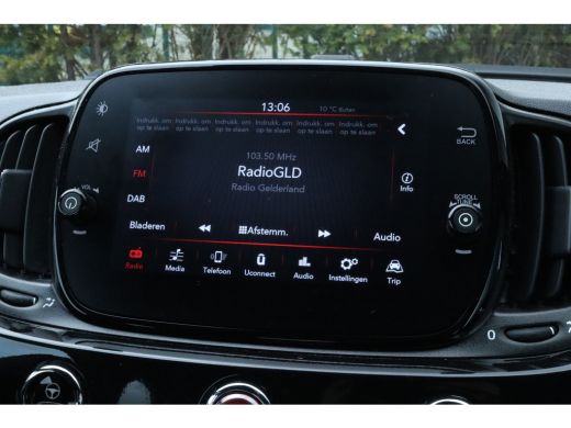 Fiat 500C 1.0 Hybrid Dolcevita Finale | Cruise Control | Carplay | Sensoren achter | Airco | LMV ActivLease financial lease