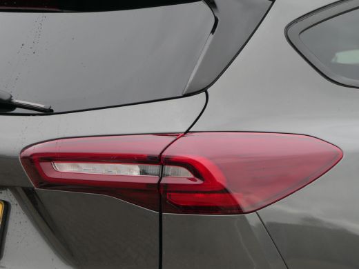 Ford Focus 1.0 EcoBoost 155pk Automaat Hybrid ST Line | Winterpack | Trekhaak | Camera | Adaptive Cruise | B... ActivLease financial lease