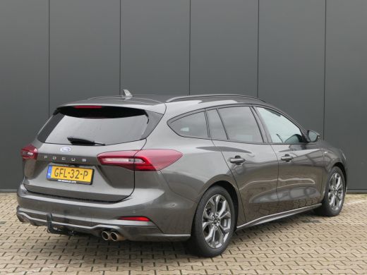 Ford Focus 1.0 EcoBoost 155pk Automaat Hybrid ST Line | Winterpack | Trekhaak | Camera | Adaptive Cruise | B... ActivLease financial lease