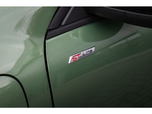 Ford Kuga 2.5 PHEV ST-Line | Black-pack | Wegklap Trekhaak | Winter-pack | 20 Inch velgen | Camera | Standk... ActivLease financial lease