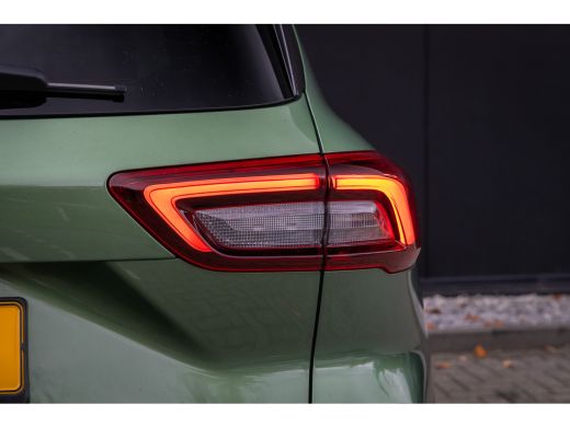 Ford Kuga 2.5 PHEV ST-Line | Black-pack | Wegklap Trekhaak | Winter-pack | 20 Inch velgen | Camera | Standk... ActivLease financial lease