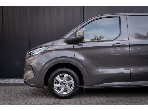 Ford Transit Custom 320 2.0 TDCI L2H1 Limited | Nieuw model | Full LED | Trekhaak | Camera | Stoelverwarming | Bijrij... ActivLease financial lease