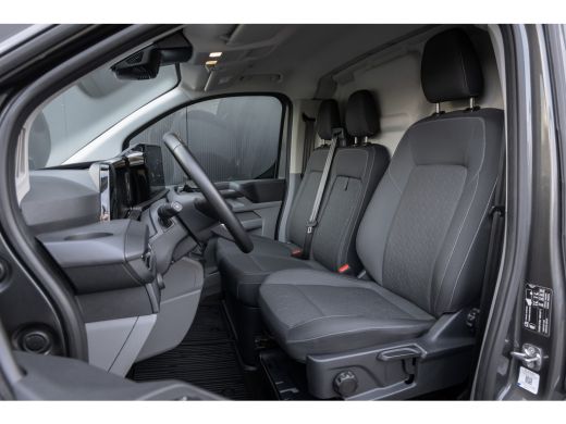 Ford Transit Custom 320 2.0 TDCI L2H1 Limited | Nieuw model | Full LED | Trekhaak | Camera | Stoelverwarming | Bijrij... ActivLease financial lease