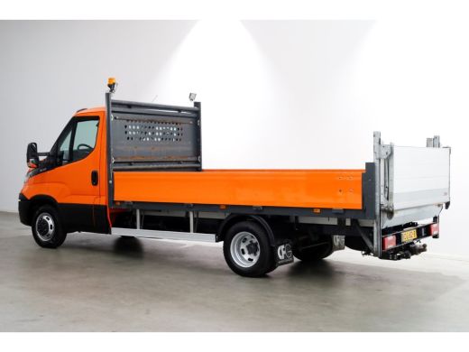 Iveco Daily 35C14 136pk Open Laadbak met laadklep en trekhaak 3500kg 10-2019 ActivLease financial lease