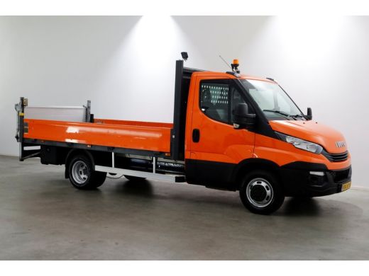 Iveco Daily 35C14 136pk Open Laadbak met laadklep en trekhaak 3500kg 10-2019 ActivLease financial lease