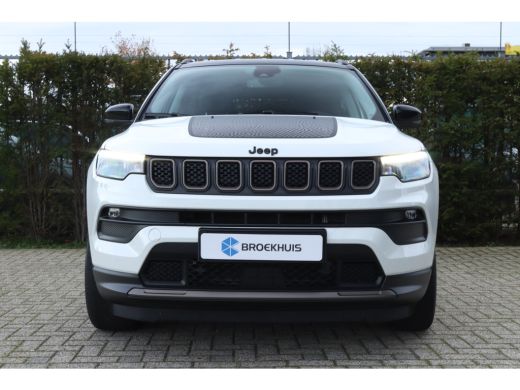 Jeep Compass 4xe 240 Plug-in Hybrid Electric Upland | Adaptieve Cruise | Stoel+Stuurverwarming | Camera | Keyl... ActivLease financial lease