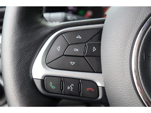 Jeep Renegade 1.5T 130PK e-HYBRID S AUTOMAAT / NAVI / LEDER / CLIMA / FULL-LED / 19" LMV / CAMERA / KEYLESS / W... ActivLease financial lease