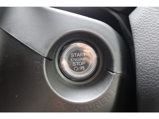 Jeep Renegade 1.5T 130PK e-HYBRID S AUTOMAAT / NAVI / LEDER / CLIMA / FULL-LED / 19" LMV / CAMERA / KEYLESS / W... ActivLease financial lease