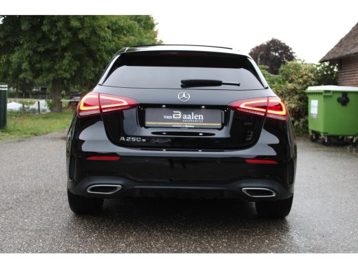 Mercedes-Benz A-Klasse 250 e Business PHEV AMG ORG NL PANO SFEER MATRIX LED 116000KM!!! ActivLease financial lease