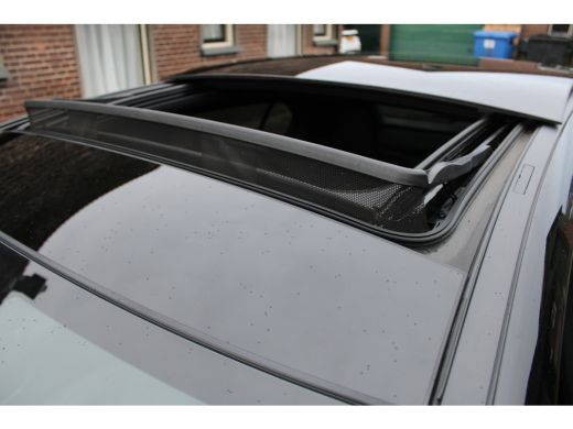 Mercedes-Benz A-Klasse 250 e Business PHEV AMG ORG NL PANO SFEER MATRIX LED 116000KM!!! ActivLease financial lease