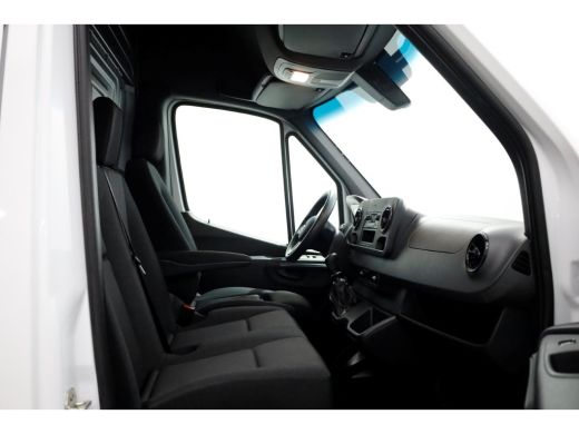 Mercedes-Benz Sprinter 315 CDI 150pk RWD L2H2 Airco/Trekhaak 3500kg 03-2023 ActivLease financial lease