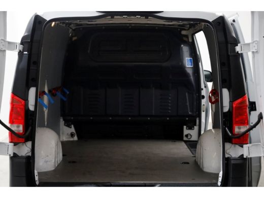 Mercedes-Benz Vito 110 CDI 102pk RWD Lang Airco/Navi/Camera 07-2022 ActivLease financial lease