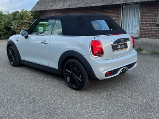 Mini Cooper S Cabrio 2.0 Cooper S 192Pk JCW AUTOMAAT XENON UNION JACK NAVI ECC 96000KM!!! ActivLease financial lease