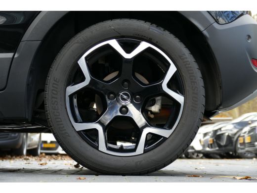 Opel Crossland 1.2 TURBO 110PK ULTIMATE / NAVI / ALCANTARA / LED / PDC / CLIMA / 17"LMV / CAMERA / AGR / KEYLESS... ActivLease financial lease