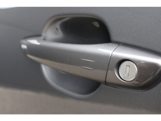 Peugeot 2008 1.2 PureTech GT-Line | Navigatie | Camera | Panorama/schuifdak | Stoelverwarming | Alarm | Full L... ActivLease financial lease