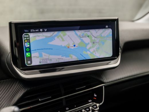 Peugeot 208 Hybrid 100 e-DCS6 Allure Automaat (VIRTUAL COCKPIT, APPLE CARPLAY, GROOT NAVI, 360 CAMERA, LEDER,... ActivLease financial lease