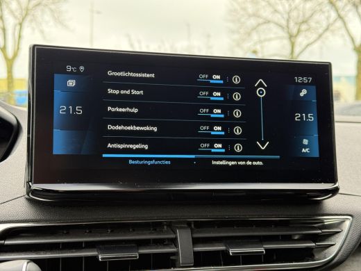 Peugeot 3008 1.2 PureTech GT Line | New model | 3D Vitrual | Navi | Camera | Stoel Verwarming | ActivLease financial lease