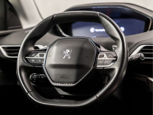 Peugeot 5008 1.2 PureTech Sport 7 Persoons Automaat (APPLE CARPLAY, GROOT NAVI, STOELVERWARMING, KEYLESS, GETI... ActivLease financial lease