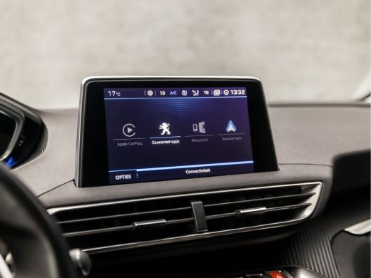 Peugeot 5008 1.2 PureTech Sport 7 Persoons Automaat (APPLE CARPLAY, GROOT NAVI, STOELVERWARMING, KEYLESS, GETI... ActivLease financial lease