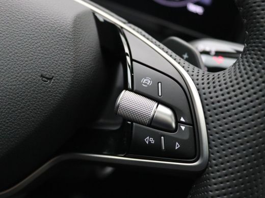 Skoda Kodiaq 1.5 TSI MHEV Business Edition 7p. 150PK DSG matrix led, trekhaak, adaptive cruise, side assist, s... ActivLease financial lease