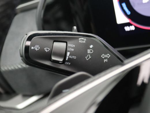 Skoda Kodiaq 1.5 TSI PHEV Sportline Business 204PK DSG matrix led, trekhaak, Canton sound, adaptive cruise, si... ActivLease financial lease