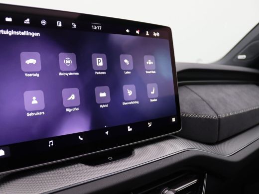 Skoda Kodiaq 1.5 TSI PHEV Sportline Business 204PK DSG matrix led, trekhaak, Canton sound, adaptive cruise, si... ActivLease financial lease