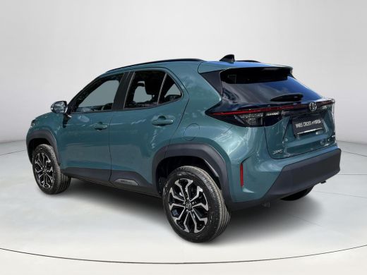 Toyota Yaris Cross 1.5 Hybrid Dynamic | Forest green metallic | Comfort Pack | Nieuw uit voorraad leverbaar | ActivLease financial lease