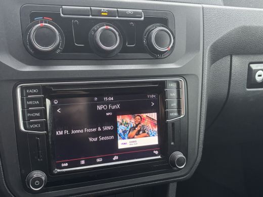 Volkswagen Caddy 2.0 TDI L2H1 BMT Maxi Highline | Leer | Navi | Cruise | Trekhaak | Dubbele Schuifdeur ActivLease financial lease