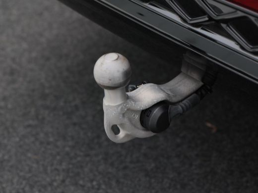 Volkswagen Tiguan 1.5 eTSi 150 Pk Automaat R-Line Edition | Black Style | Panoramadak | Trekhaak | Harman/Kardon | ... ActivLease financial lease