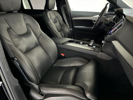 Volvo  XC90 2.0 T8 Recharge AWD R-Design Pano B&W Luchtvering Trekh. Massage ActivLease financial lease
