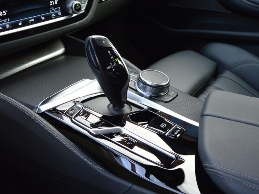 BMW 5 Serie Touring 530e M Sport | Laser | ACC | HUD | H&K ActivLease financial lease