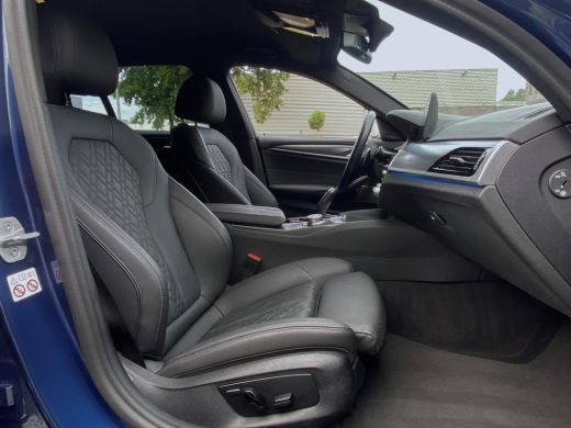 BMW 5 Serie Touring 530e M Sport | Laser | ACC | HUD | H&K ActivLease financial lease