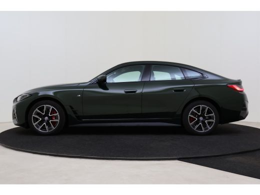 BMW i4 eDrive40 M Sport / Achteruitrijcamera / Widescreen Display / Airconditioning / Cruise Control ActivLease financial lease