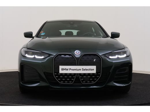 BMW i4 eDrive40 M Sport / Achteruitrijcamera / Widescreen Display / Airconditioning / Cruise Control ActivLease financial lease