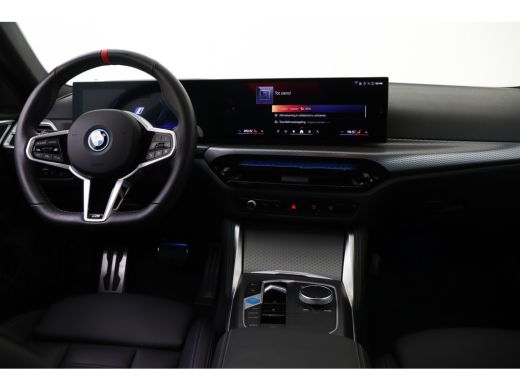 BMW i4 M50 / Schuif-kanteldak / Achteruitrijcamera / M Adaptief onderstel / Adaptieve LED / Stoelverwarm... ActivLease financial lease