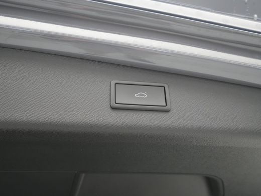 CUPRA Leon Sportstourer 1.4 e-Hybrid VZ Performance Limited Panorama Navigatie Stoel/Stuurverwarming Parkassist Carplay 213 ActivLease financial lease