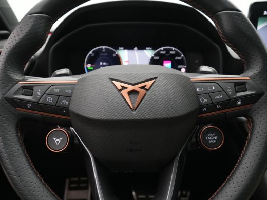 CUPRA Leon Sportstourer 1.4 e-Hybrid VZ Performance Limited Panorama Navigatie Stoel/Stuurverwarming Parkassist Carplay 213 ActivLease financial lease