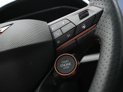 CUPRA Leon Sportstourer 1.4 e-Hybrid VZ Performance Limited Panorama Navigatie Stoel/Stuurverwarming Parkassist Carplay 213 ActivLease financial lease