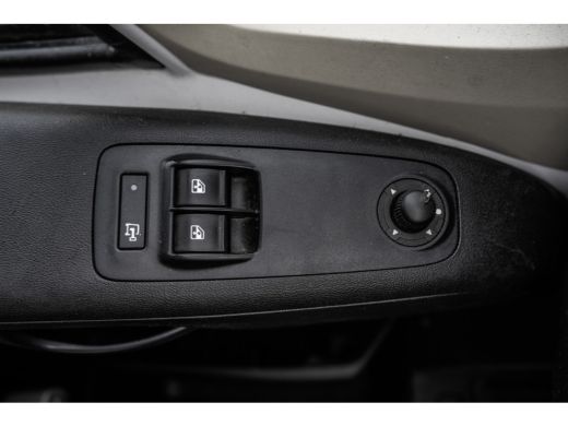 Fiat Ducato 35 MultiJet | L2H2 | Camera | Navigatie | Ladder | 3T Trekgewicht | Cruise | Airco ActivLease financial lease