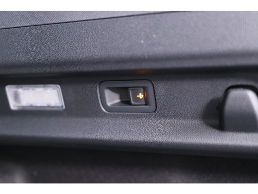 Ford Explorer Premium Extended Range RWD | Drivers Assistance Pack | Trekhaak Wegklapbaar | Panorama Dak | Warm... ActivLease financial lease