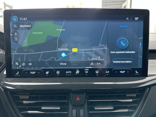 Ford Focus 1.0 155PK Hybrid ST Line AUTOMAAT | TREKHAAK AFNEEMBAAR| STOEL-, STUUR- EN VOORRUITVERWARMING| NA... ActivLease financial lease