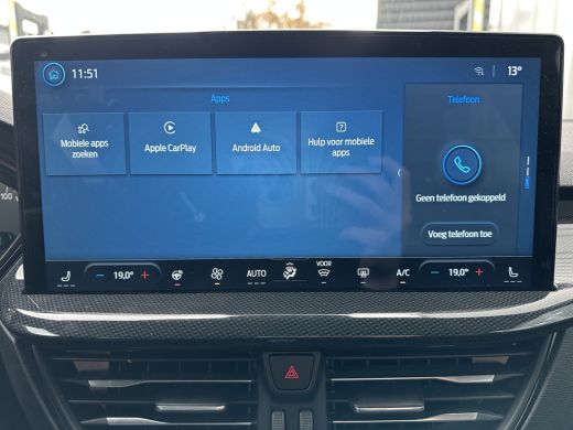 Ford Focus 1.0 155PK Hybrid ST Line AUTOMAAT | TREKHAAK AFNEEMBAAR| STOEL-, STUUR- EN VOORRUITVERWARMING| NA... ActivLease financial lease