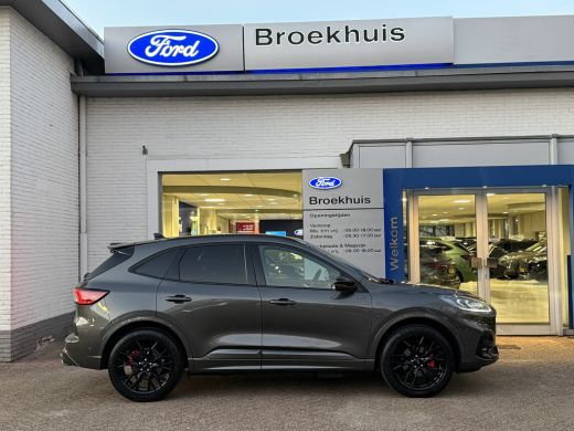 Ford Kuga 2.5 PHEV ST-Line X 225pk | Black Pack | Panoramadak | El. Trekhaak |  Adaptive Cruise | Adaptive ... ActivLease financial lease