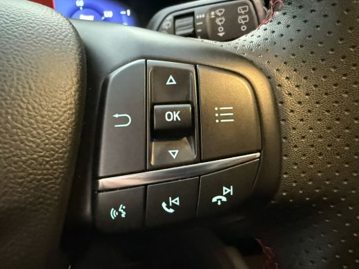 Ford Kuga 2.5 PHEV ST-Line X 225pk | Black Pack | Panoramadak | El. Trekhaak |  Adaptive Cruise | Adaptive ... ActivLease financial lease