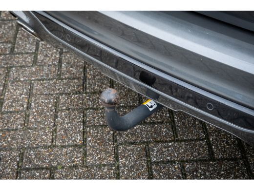 Ford Kuga 2.5 PHEV ST-Line X | Trekaak | Pano-dak | Adap Cruise | Head-up | 360 camera | Dode hoek | | Appl... ActivLease financial lease