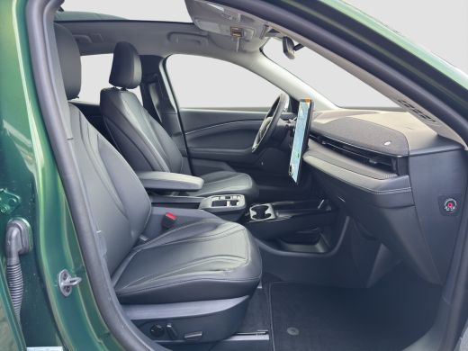 Ford Mustang Mach-E Mach-E Standard RWD 75 kWh ActivLease financial lease