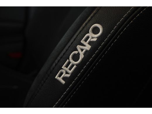 Ford Puma 1.5 EcoBoost ST-X 200pk! Panorama, Recaro etc. etc. ActivLease financial lease