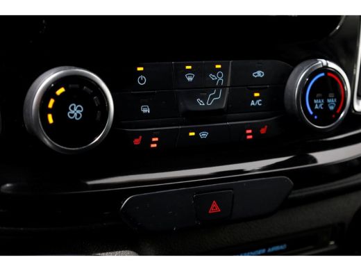 Ford Transit Custom 2.0 TDCI 130pk L2H1 Limited D.C. Airco/Navi/LED 09-2022 ActivLease financial lease